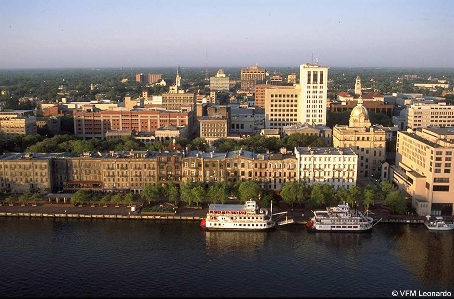 Hilton Garden Inn Savannah Midtown Exterior foto